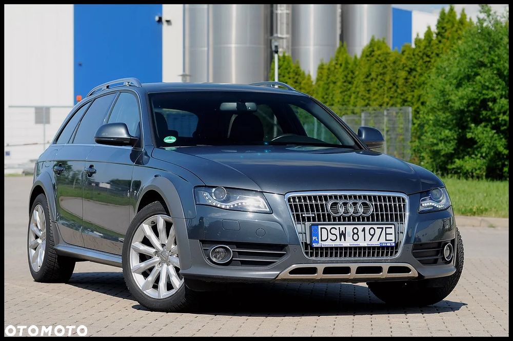 Audi A4 Allroad - 1