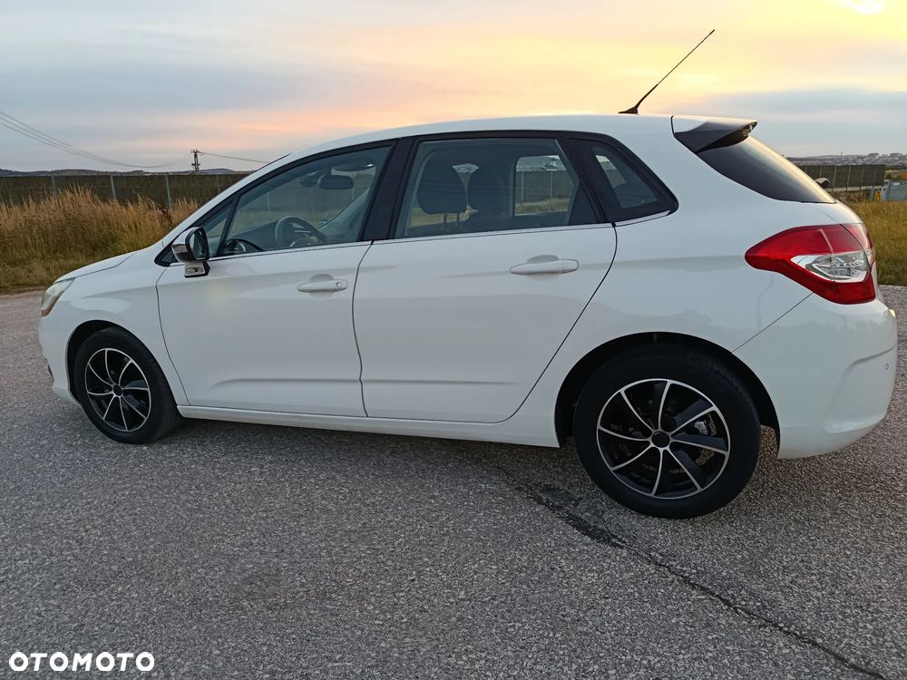 Citroën C4 VTi 120 Selection - 15