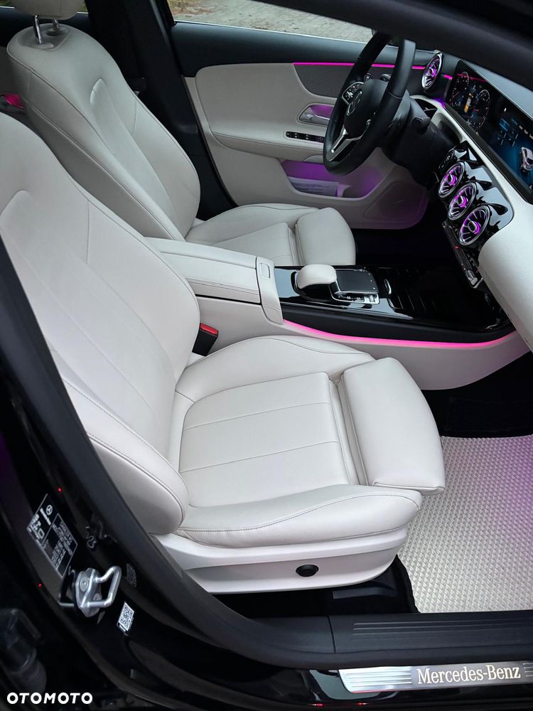 Mercedes-Benz Klasa A 200 7G-DCT - 9