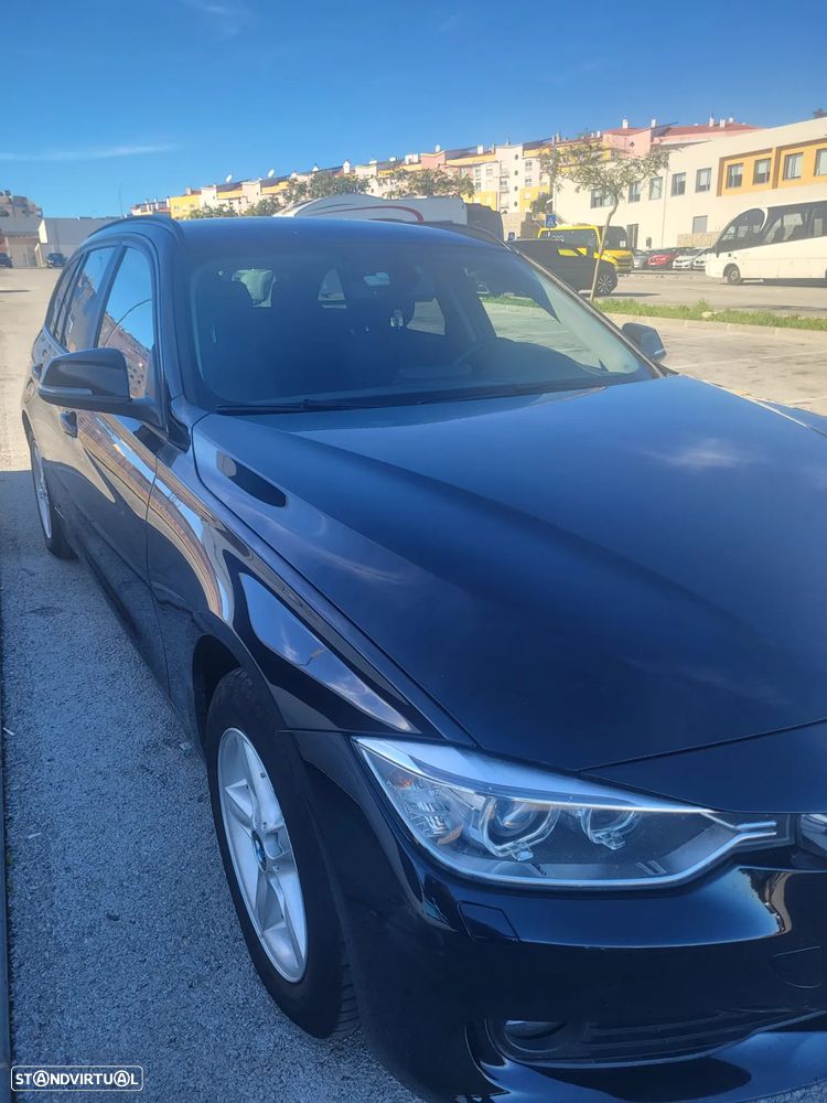 BMW 318 d Touring Aut. Sport Line - 8