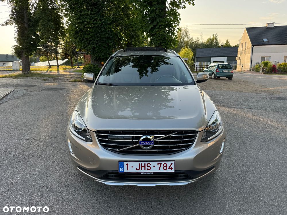 Volvo XC 60 D4 Geartronic Summum - 3
