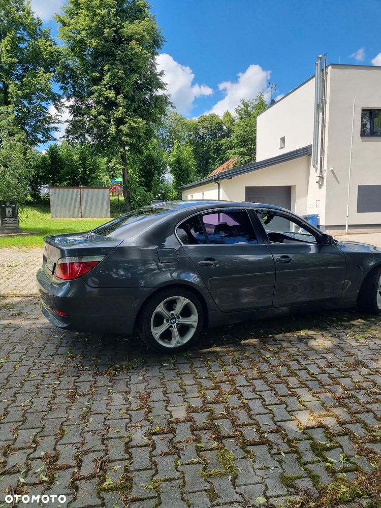 BMW Seria 5 - 11
