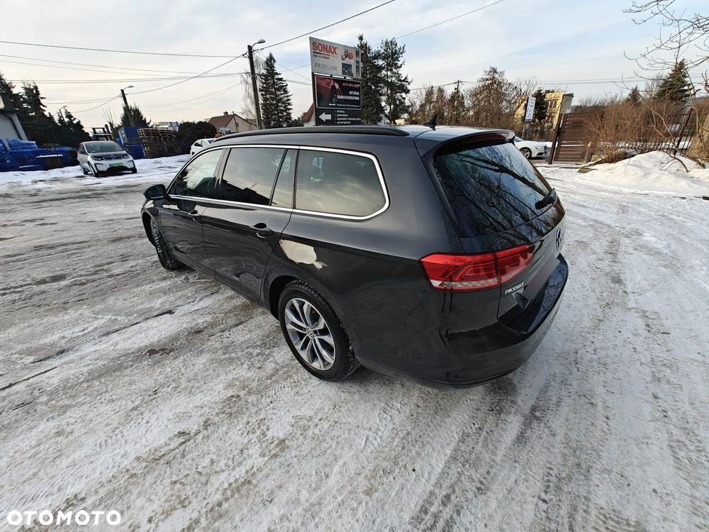 Volkswagen Passat Variant - 21