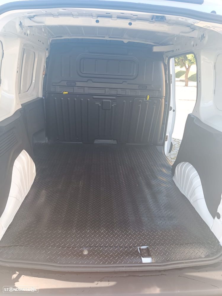 Opel Combo Cargo Diesel - 6