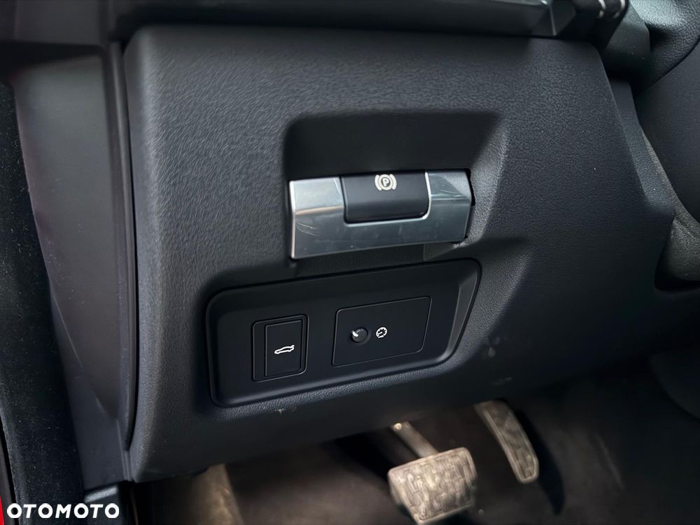 BMW Seria 3 320d M Sport Shadow sport - 32