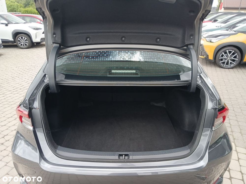 Toyota Corolla 1.8 Hybrid Comfort - 15