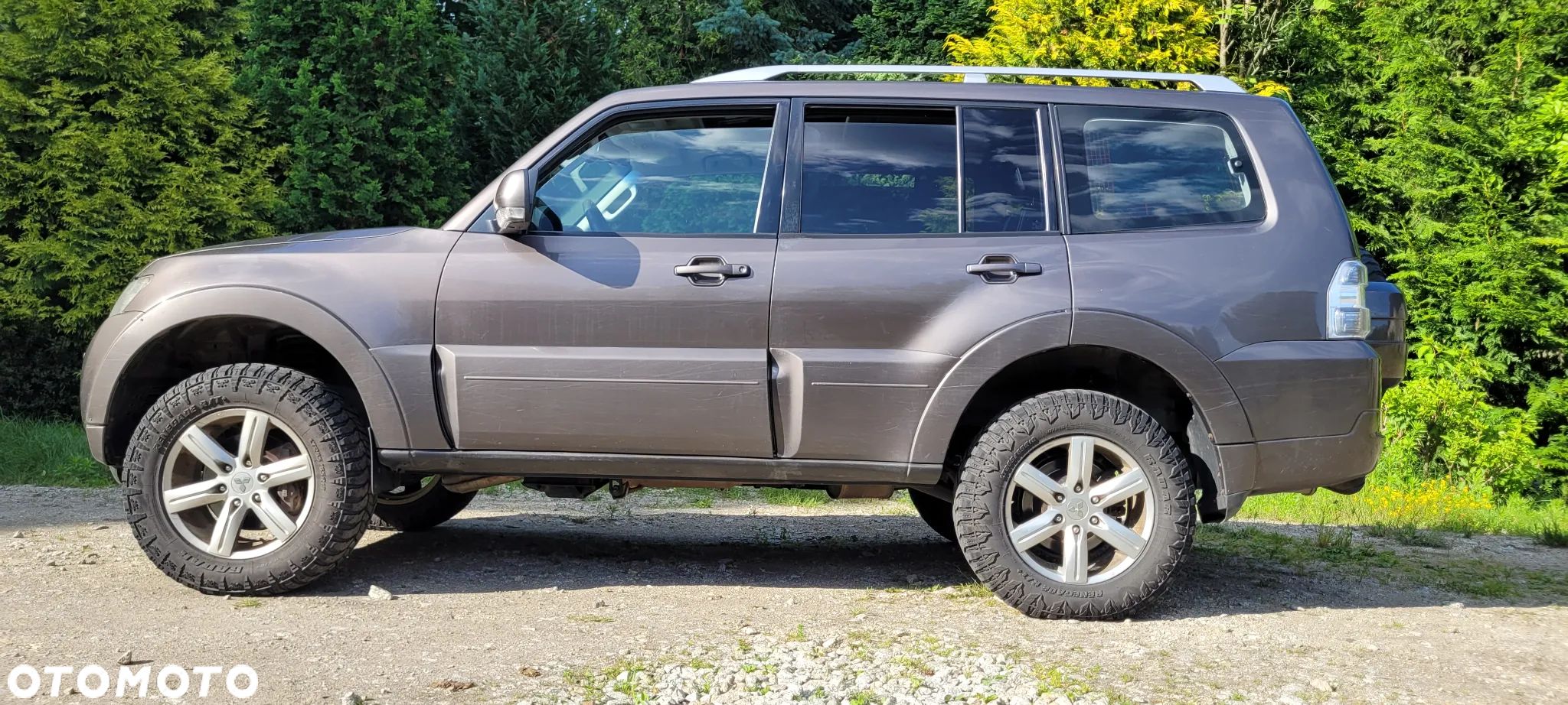 Mitsubishi Pajero 3.2 DI-D Automatik Instyle - 1