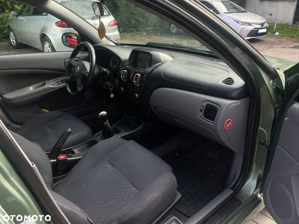 Nissan Almera 1.8 Acenta - 9