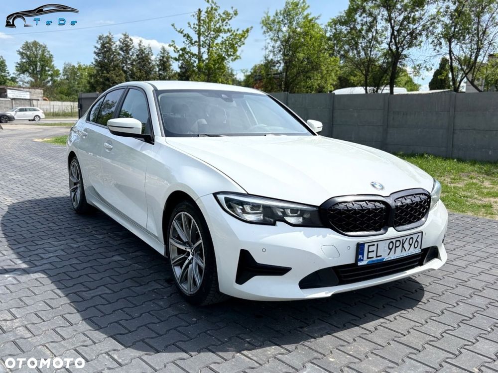BMW Seria 3 318d Luxury Line - 10