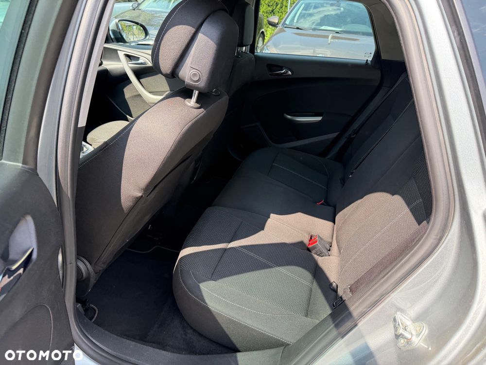 Opel Astra 1.4 Turbo Edition Sport - 26