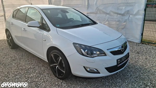 Opel Astra 1.4 Turbo Innovation