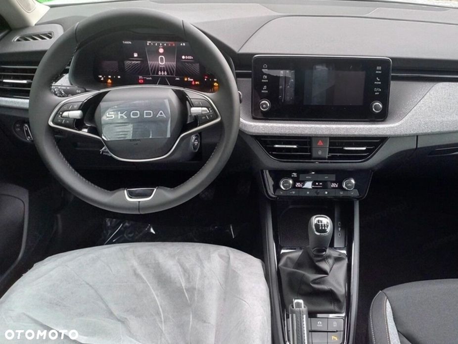 Skoda Kamiq 1.0 TSI Drive - 7