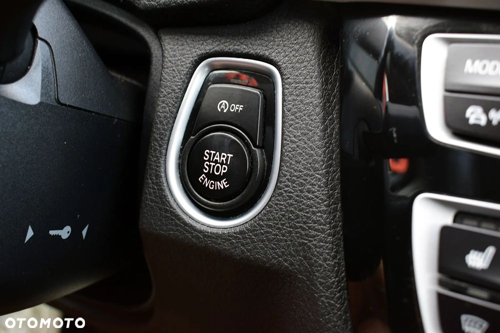 BMW Seria 3 320i Advantage sport - 14