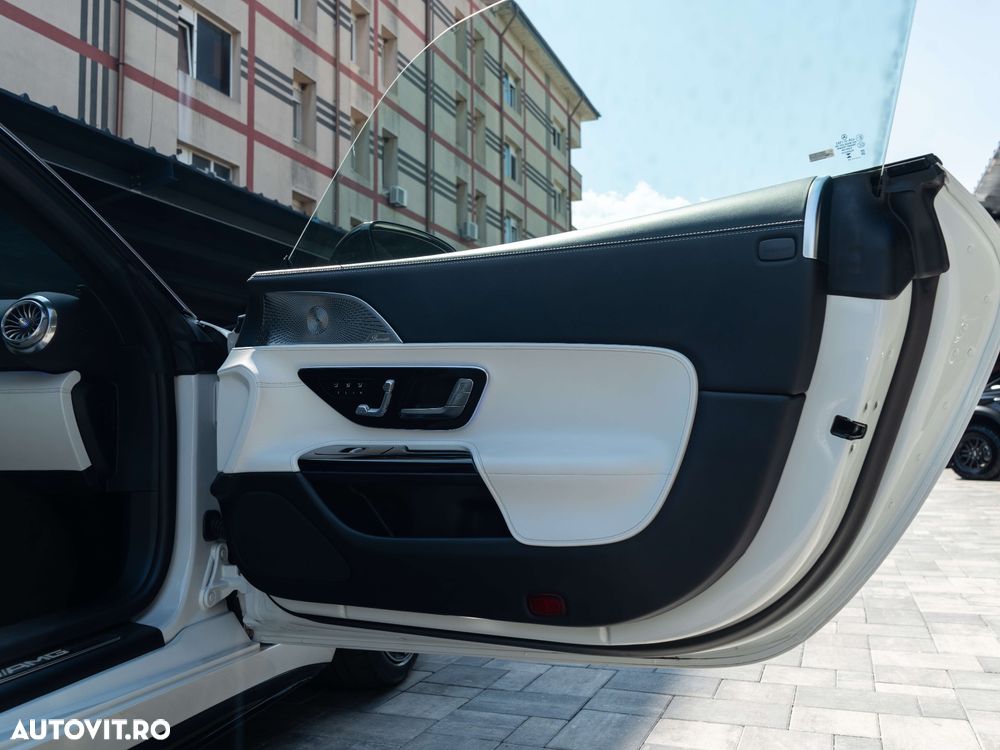 Mercedes-Benz SL 43 AMG Speedshift MCT 9G - 38