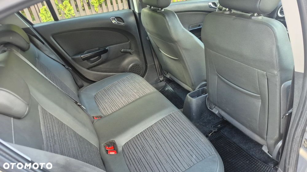 Opel Corsa 1.2 16V Enjoy - 19