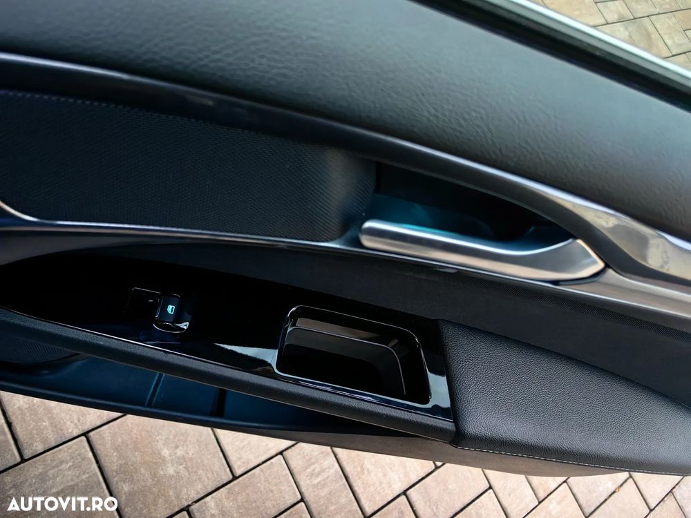 Ford Mondeo 2.0 EcoBlue Aut. Titanium - 17