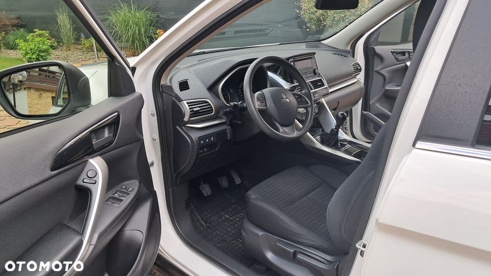 Mitsubishi Eclipse Cross 1.5 T GPF Inform - 30