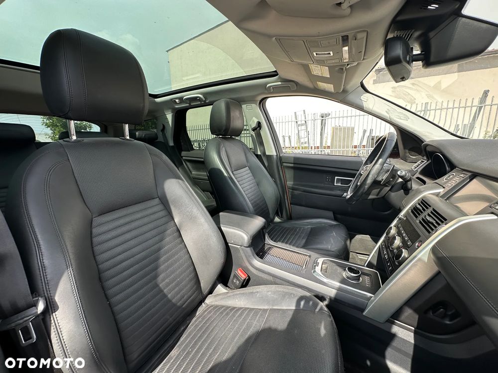 Land Rover Discovery Sport - 22