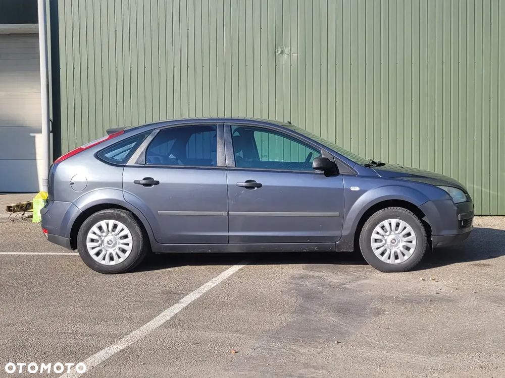 Ford Focus 1.6 TDCi Ghia - 3