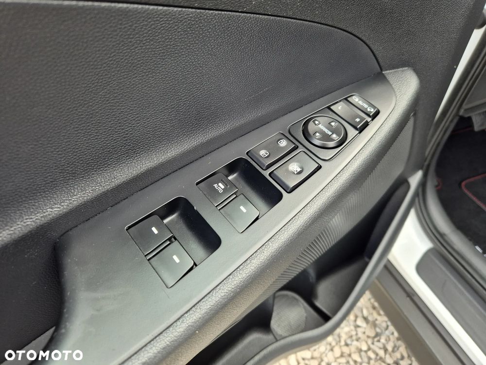 Hyundai Tucson 1.6 GDi Comfort 2WD - 24