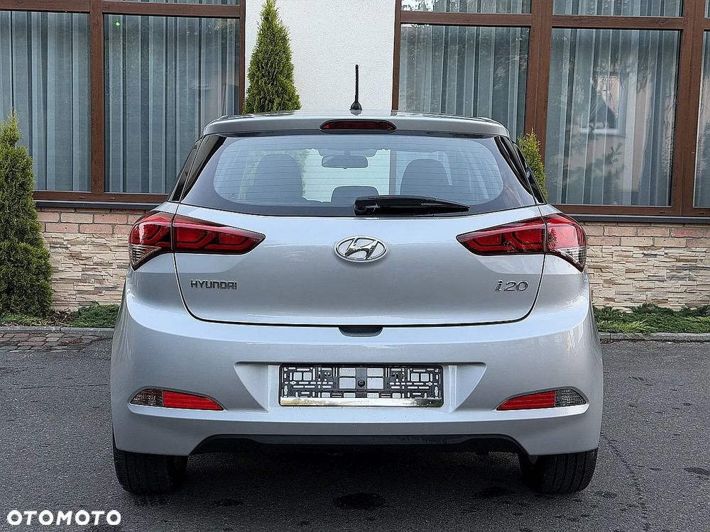 Hyundai i20 blue 1.2 YES Silver - 29