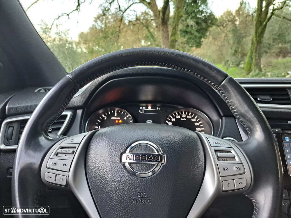 Nissan Qashqai 1.5 dCi Tekna - 22