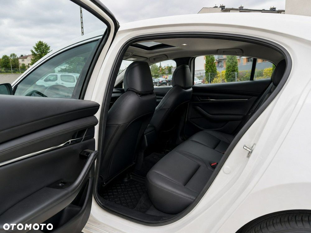 Mazda 3 - 13