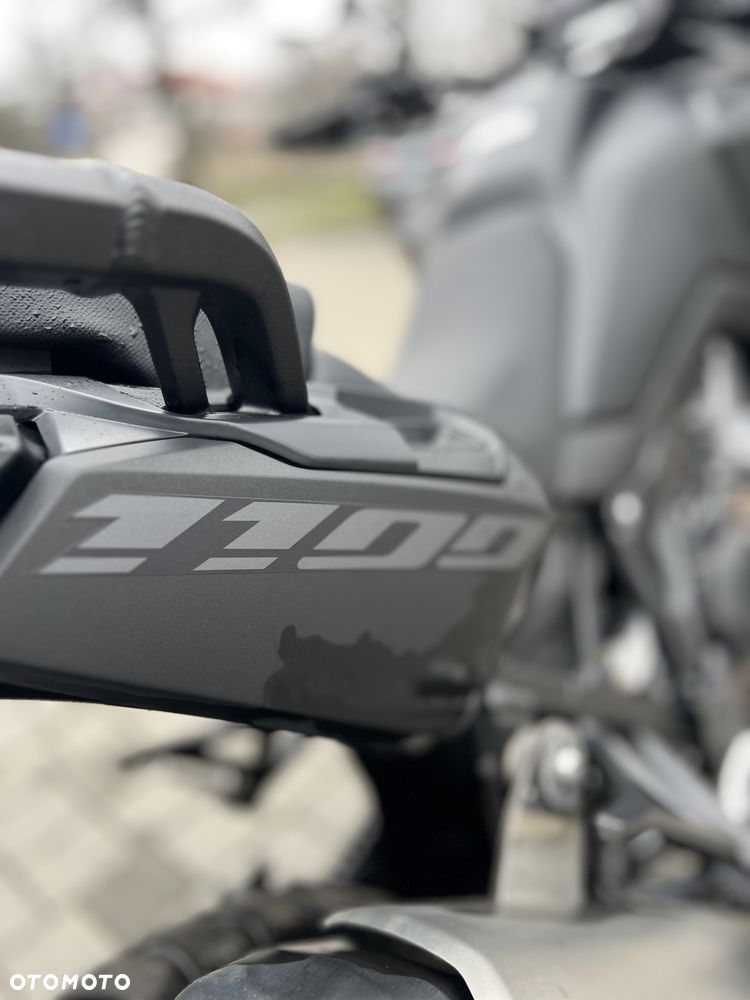 Honda CRF - 10