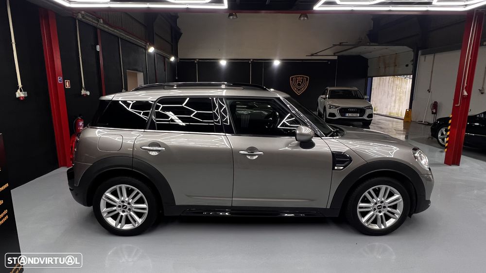 MINI Countryman One D Auto - 22