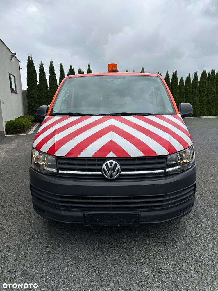 Volkswagen Transporter - 11