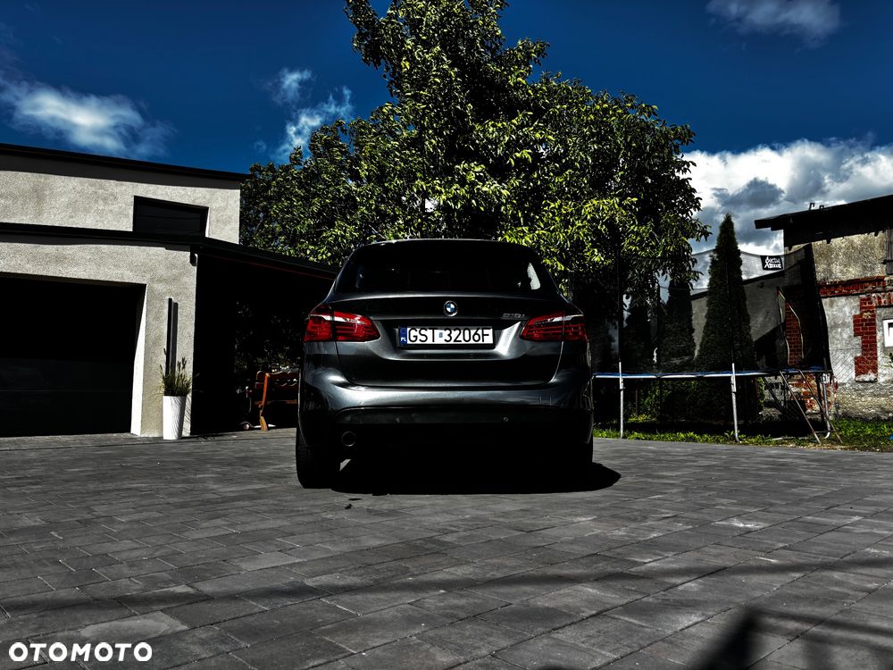 BMW Seria 2 218i - 6
