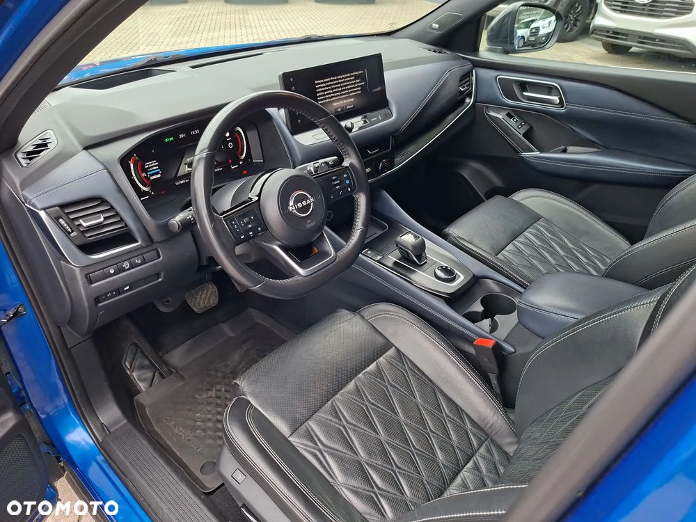 Nissan Qashqai 1.3 DIG-T 4x4 MHEV Xtronic Tekna+ - 14