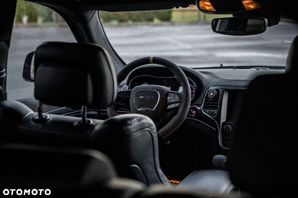 Jeep Grand Cherokee 6.4 V8 SRT8 - 8