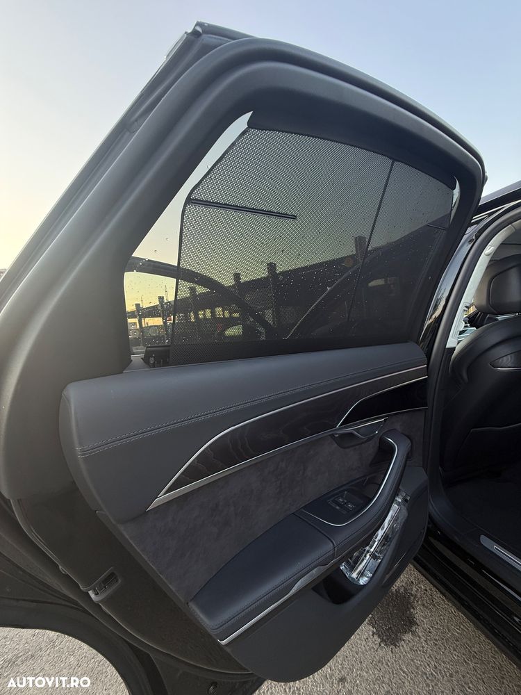 Audi A8 - 26