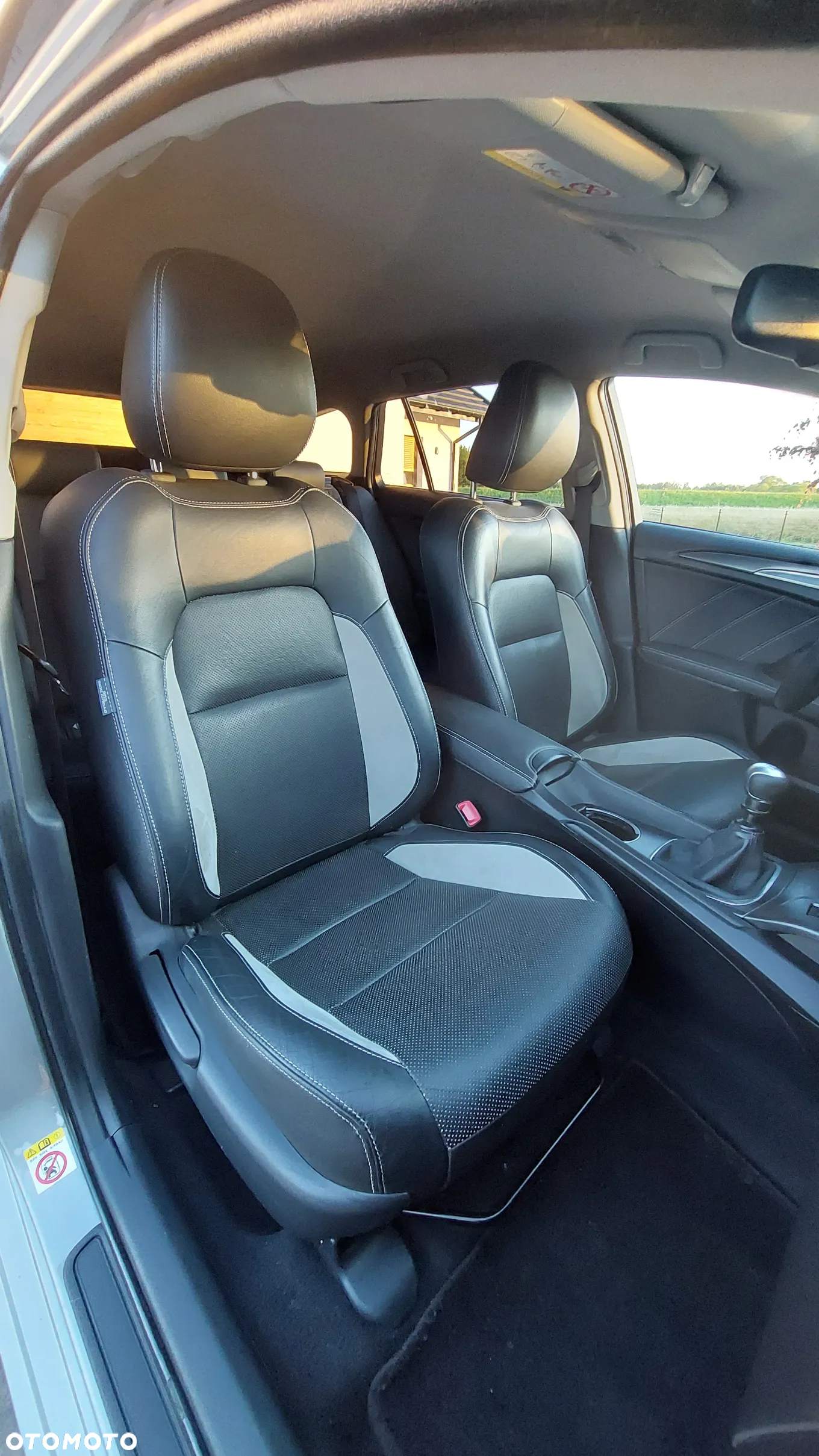 Toyota Avensis - 23