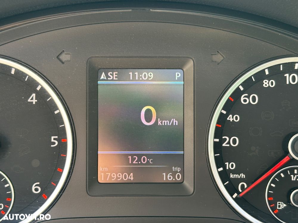 Volkswagen Tiguan 2.0 TDI 4Motion DSG Track & Field - 10