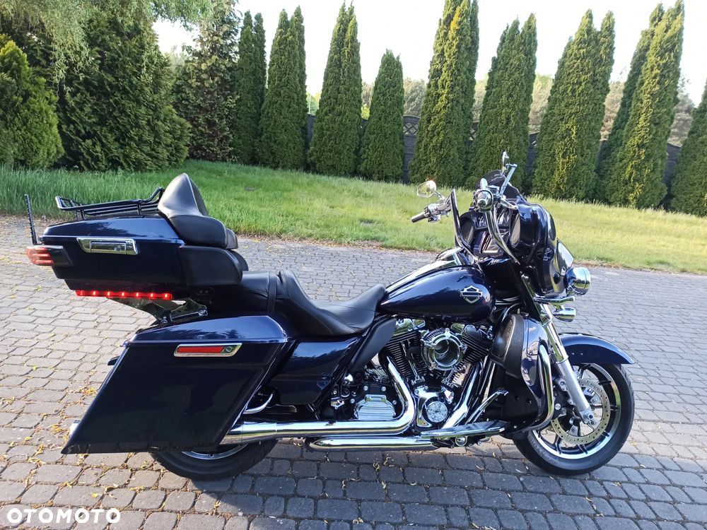 Harley-Davidson Touring Electra Glide - 11