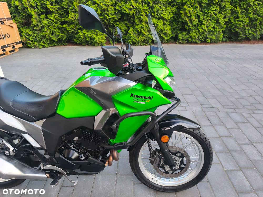 Kawasaki Versys-X 300 - 11