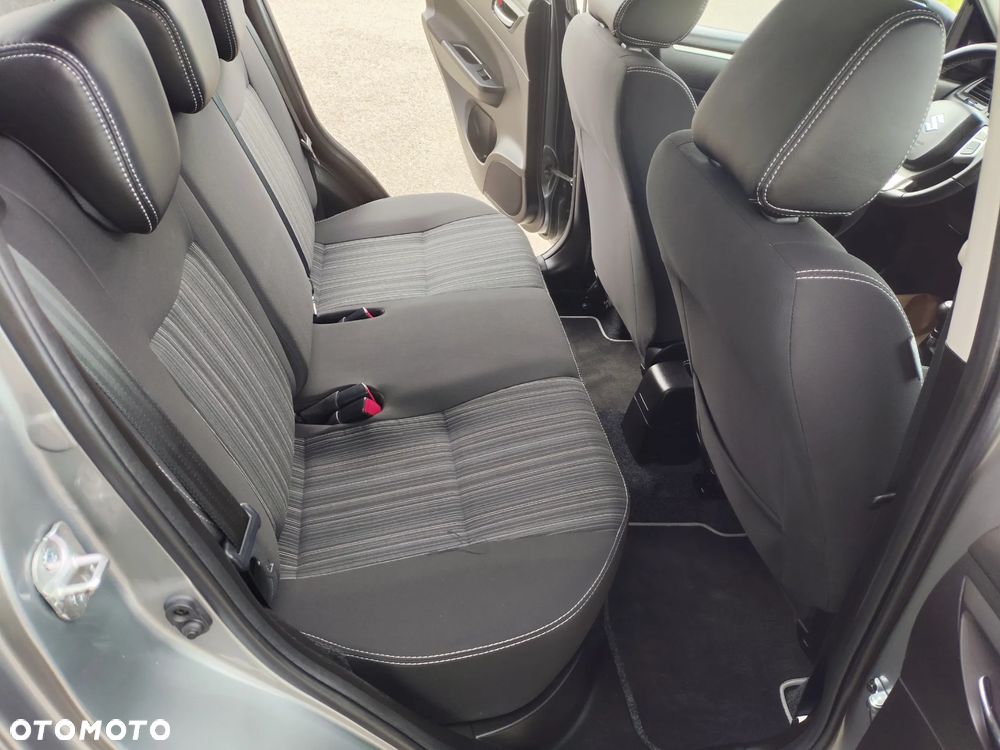 Suzuki Swift - 18