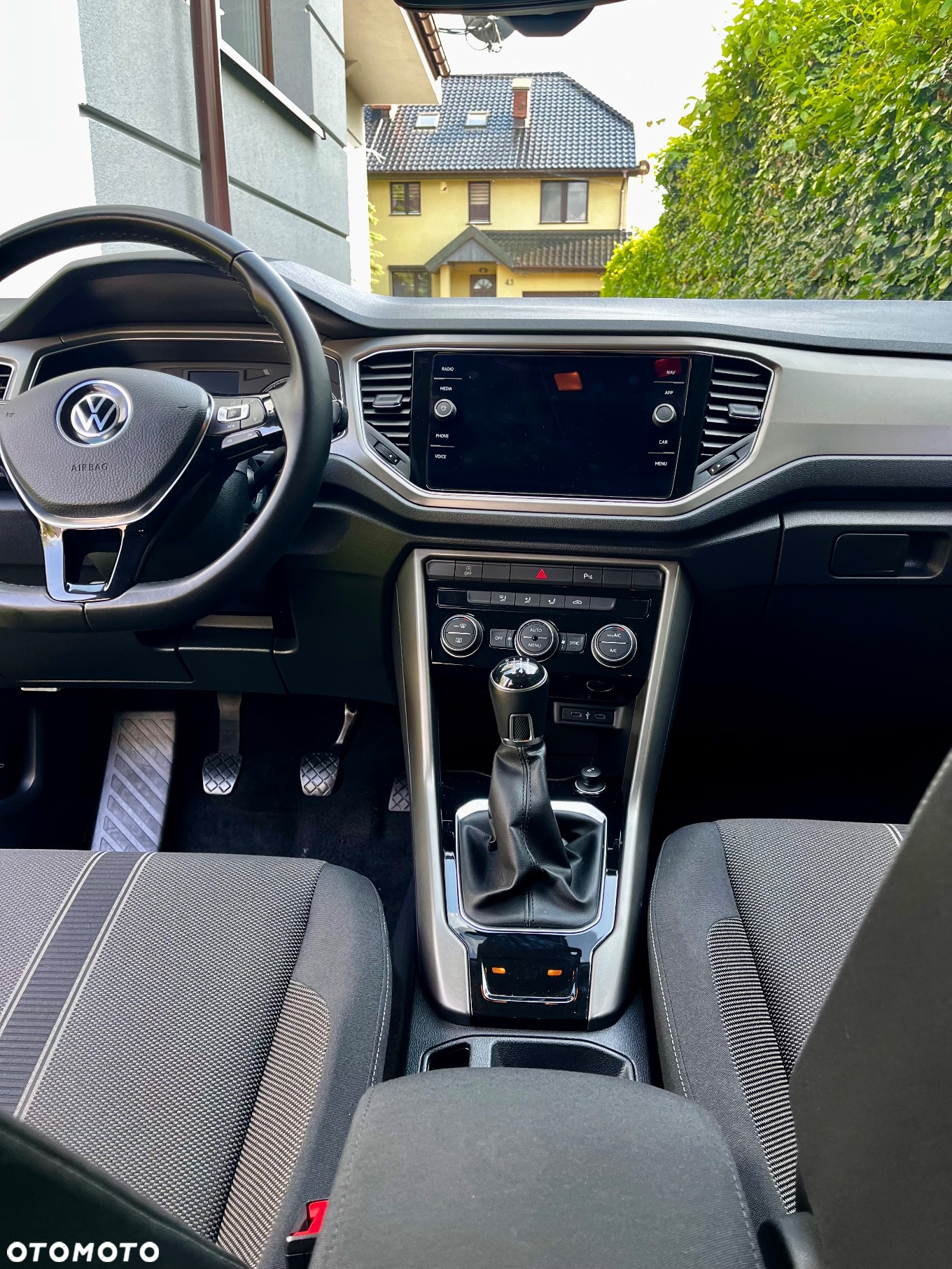 Volkswagen T-Roc 1.5 TSI ACT Advance - 8