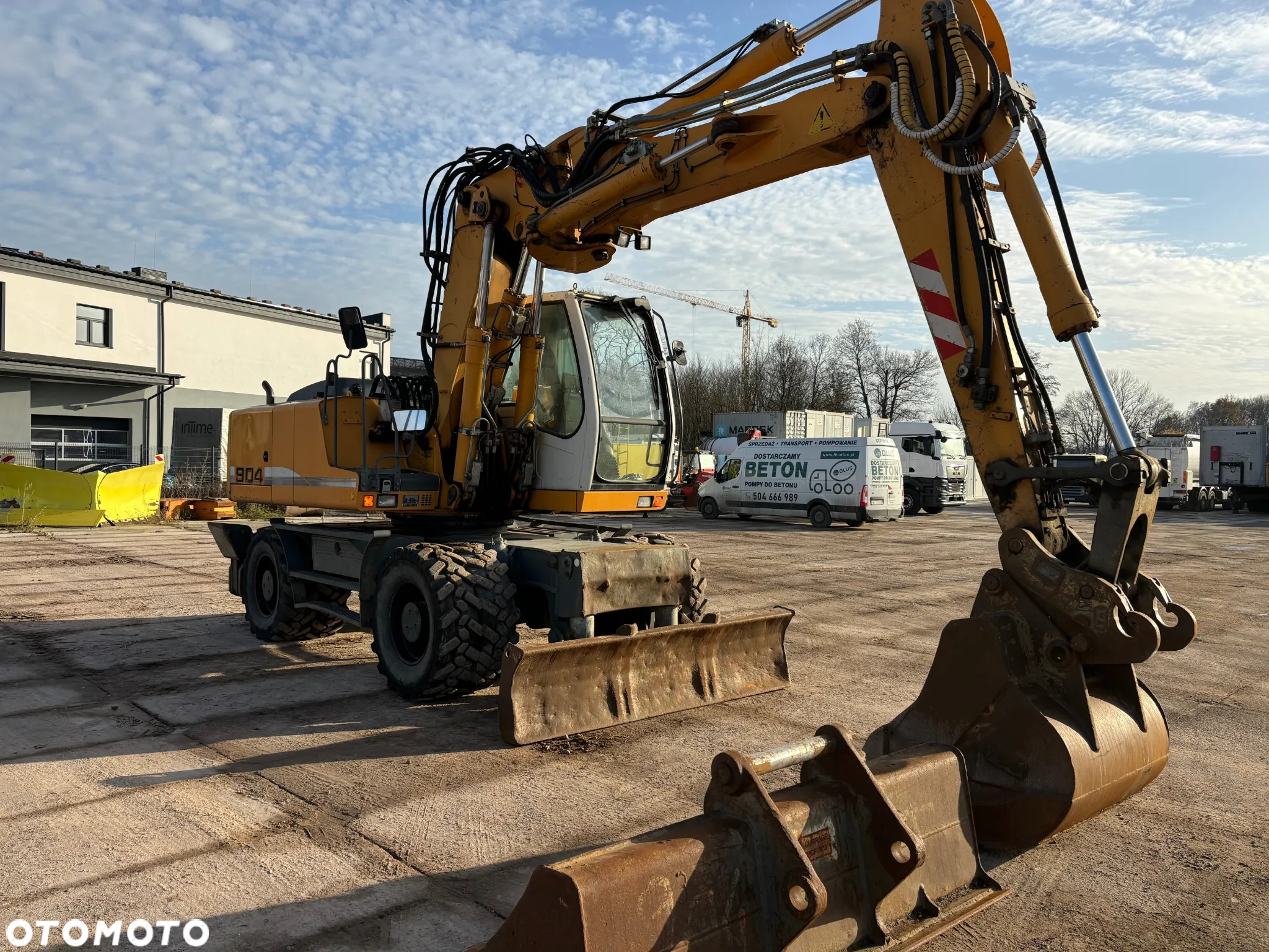 Liebherr A 904 C Litronic /Ramię 3 razy łamane / 2 ramię dodatkowo skrętne / PIĘKNA MASZYNA - 15