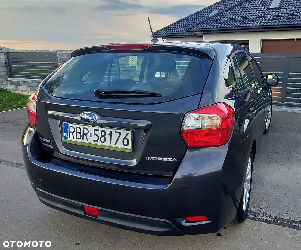 Subaru Impreza 2.0i Active - 20