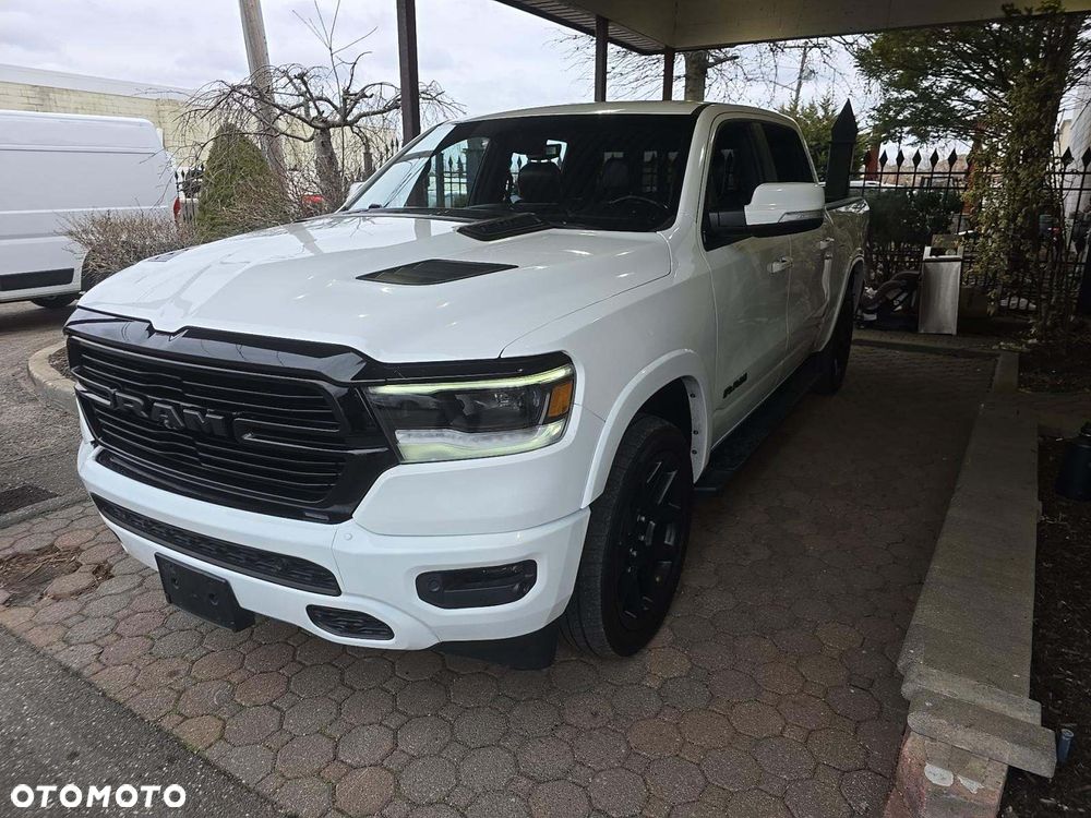 RAM 1500 5.7 eTorque Crew Cab Shortbed Laramie Black - 6