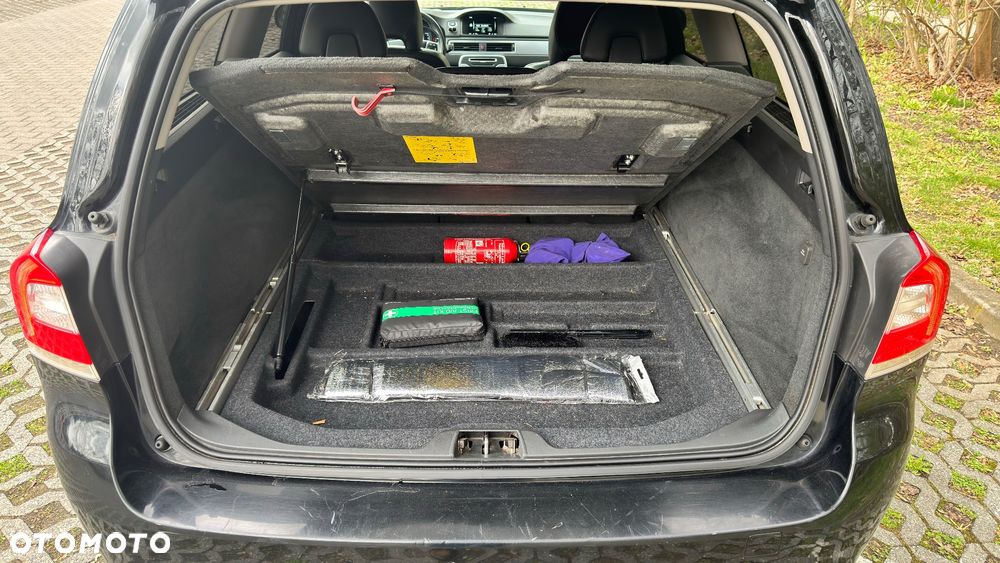 Volvo V70 D4 Drive-E Kinetic - 19