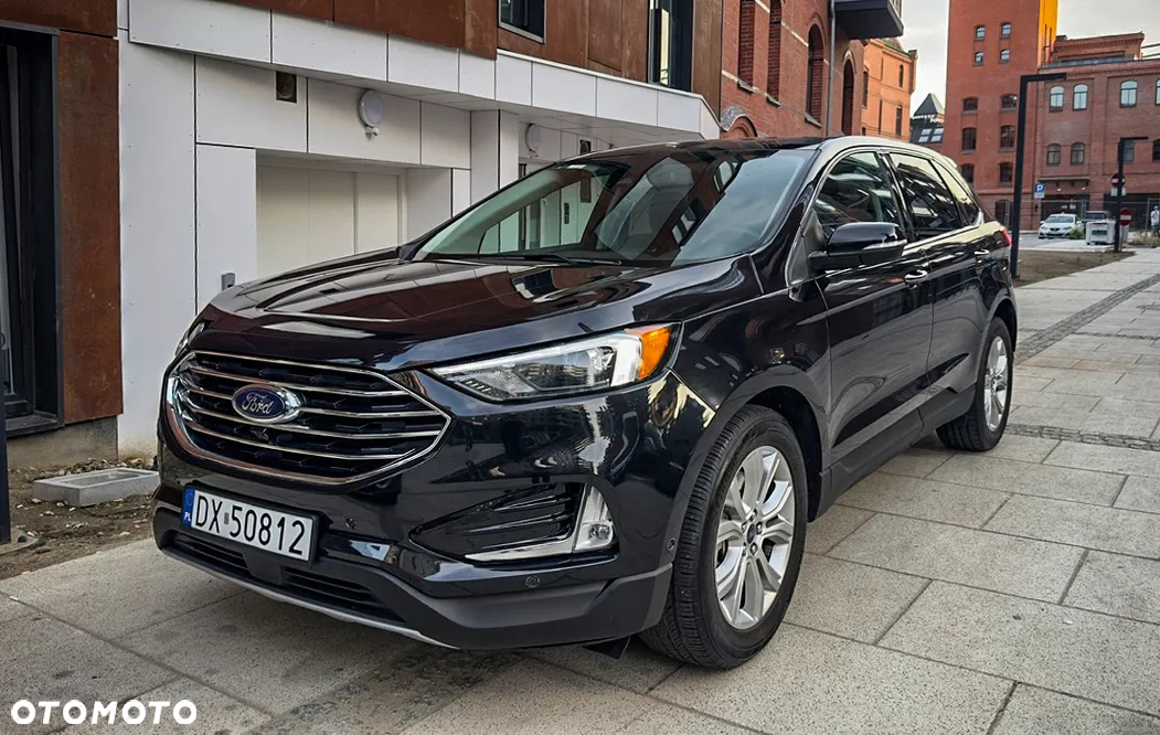 Ford Edge - 2