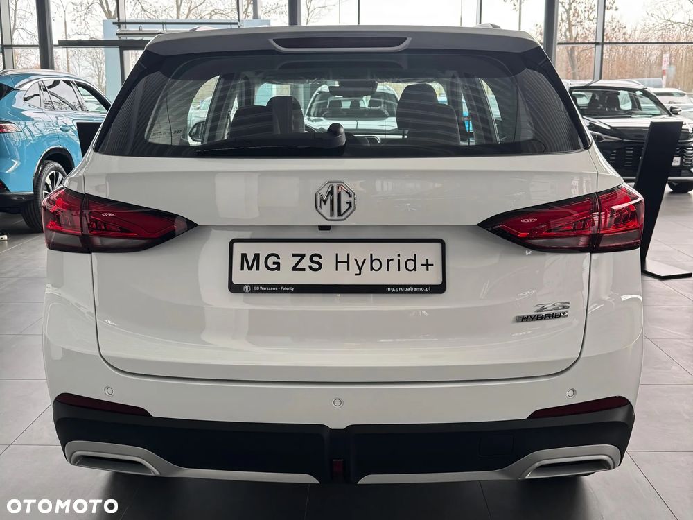 MG ZS Hybrid+ - 5