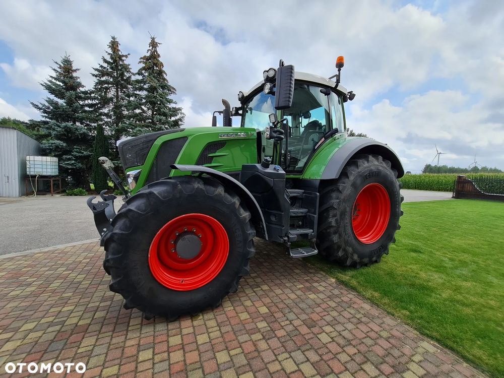 Fendt 828 Vario - 12