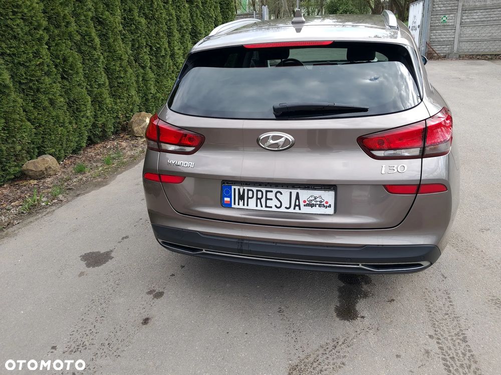 Hyundai i30 - 11