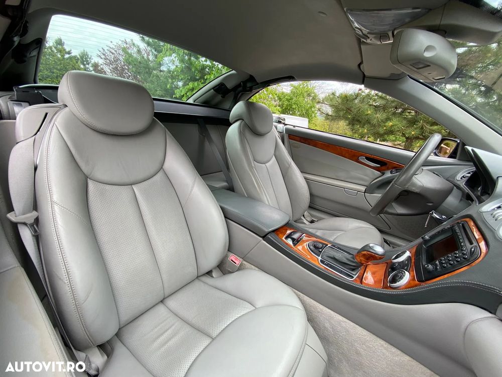 Mercedes-Benz SL - 11