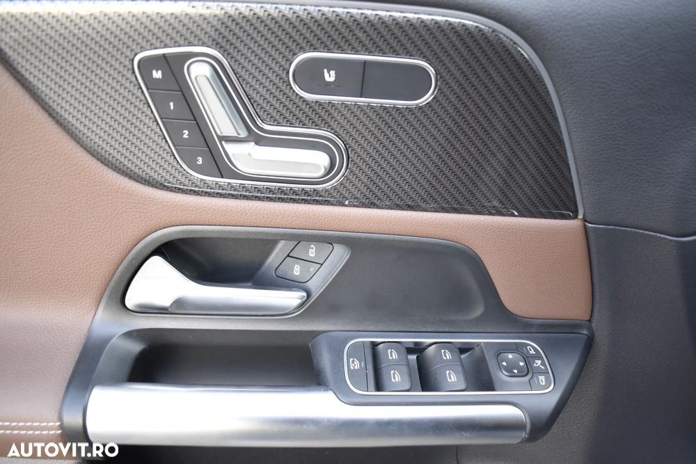 Mercedes-Benz GLA 200 4MATIC Aut. - 35